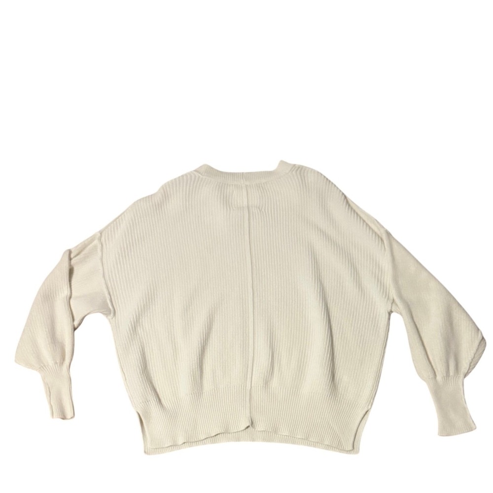 Aerie Beyond Cropped White Sweater Size Small - Picture 4 of 8